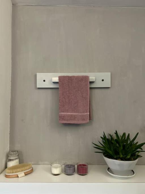 Elegante Appartamento Privato In Palazzo Storico Del XVIII - Pieno Centro Nicosia Εξωτερικό φωτογραφία