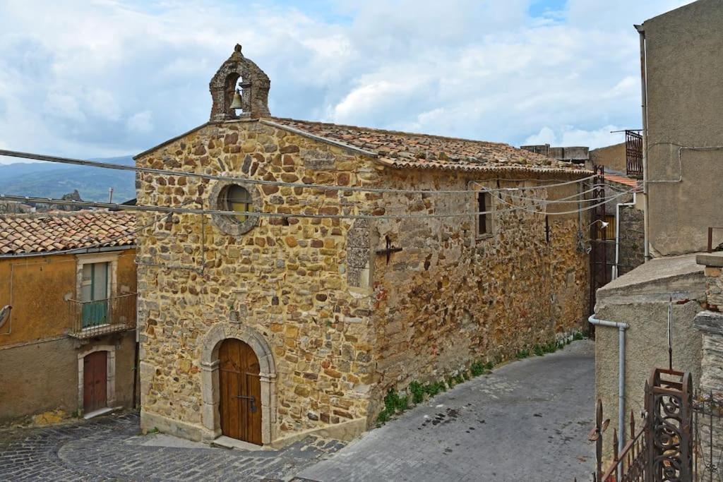 Elegante Appartamento Privato In Palazzo Storico Del XVIII - Pieno Centro Nicosia Εξωτερικό φωτογραφία