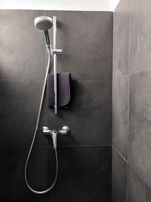 Elegante Appartamento Privato In Palazzo Storico Del XVIII - Pieno Centro Nicosia Εξωτερικό φωτογραφία