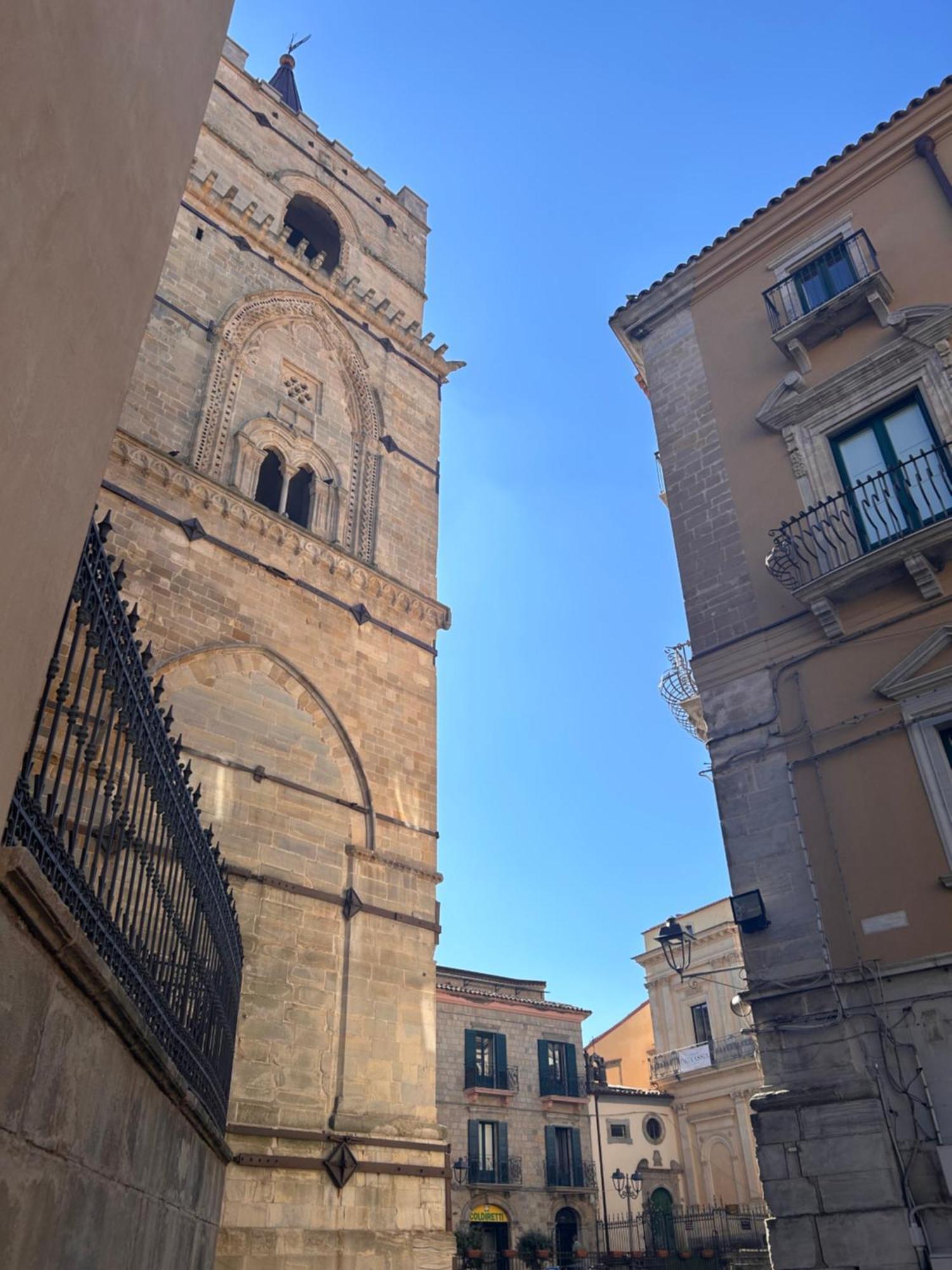 Elegante Appartamento Privato In Palazzo Storico Del XVIII - Pieno Centro Nicosia Εξωτερικό φωτογραφία
